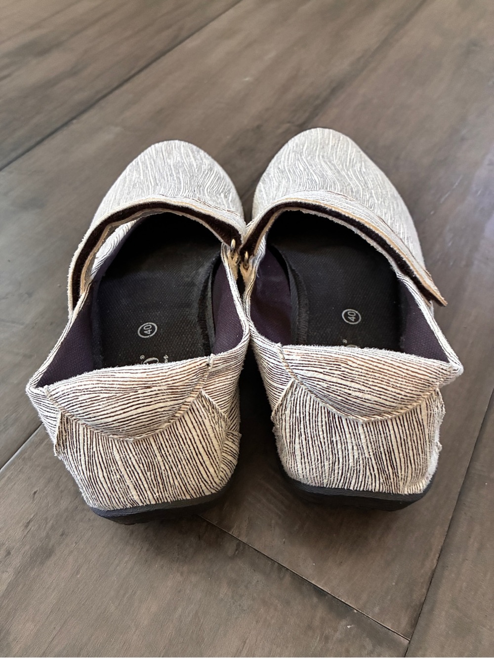 Arcopedico Merceditas Mary Jane Shows in Black and White Wave - Size 40 (US 9) - Picture 3 of 12